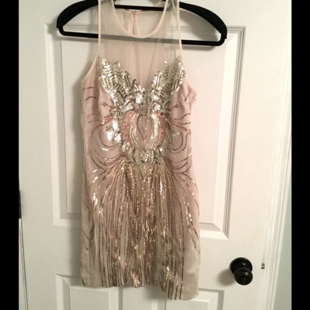 🎄🎉BEBE COCKTAIL DRESS🎉🎄